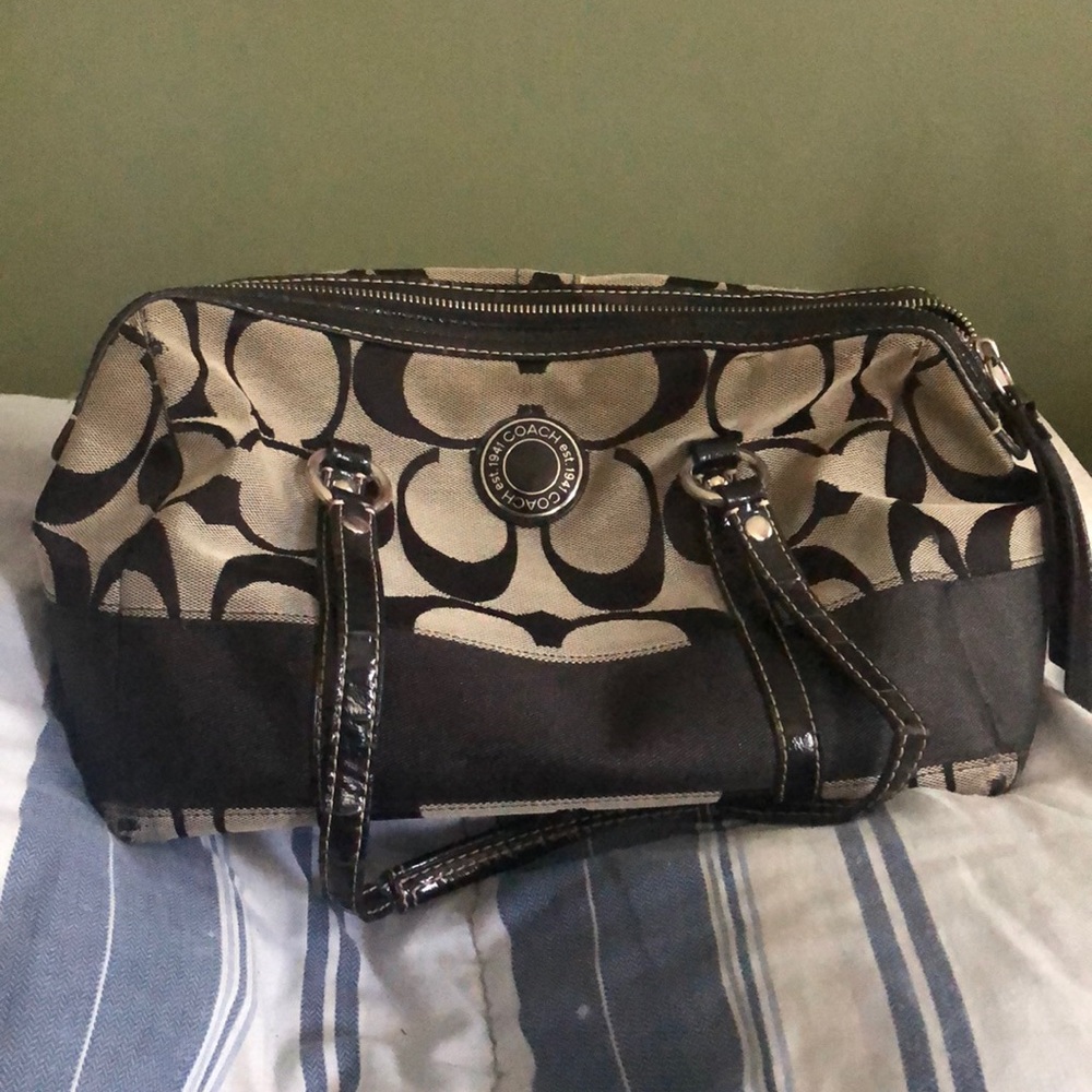 Coach pocketbook